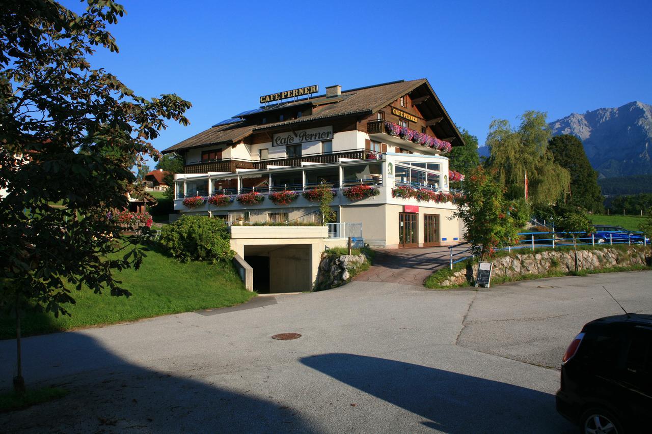 Hotel-Cafe Perner Schladming Exterior photo